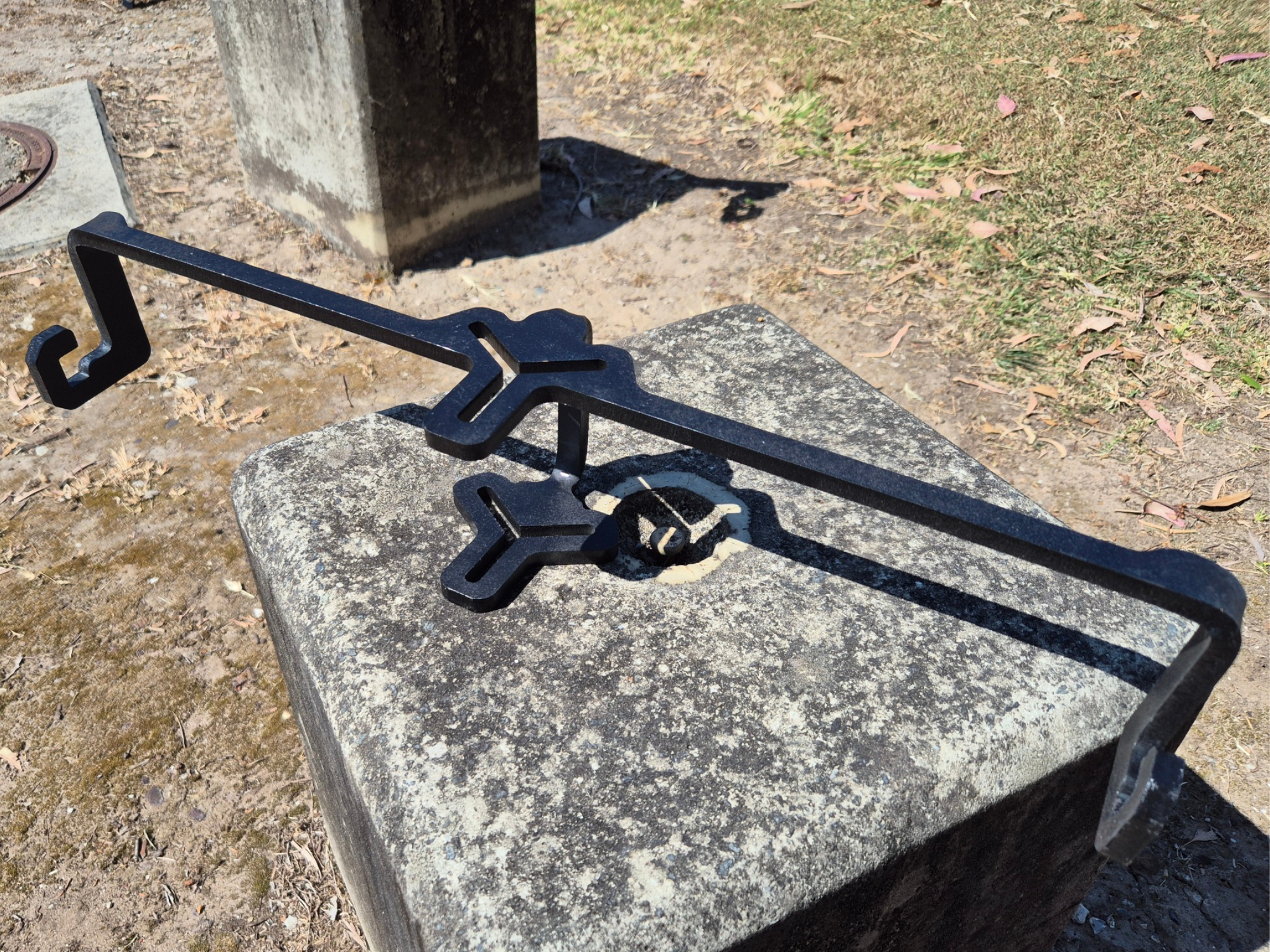 Double Hanger Adaptor - T Style - Star Picket